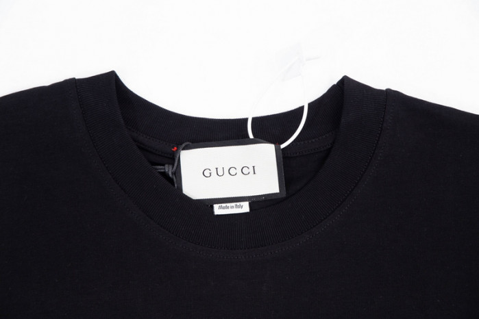 G*u*i1 shirts upshoe