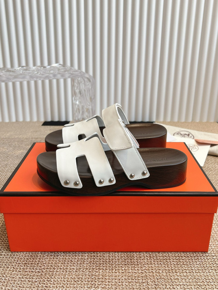 HER*MES SLIDES