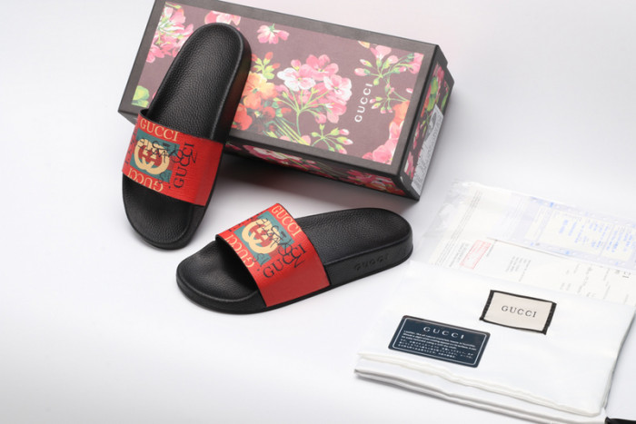 GUCC SANDALS