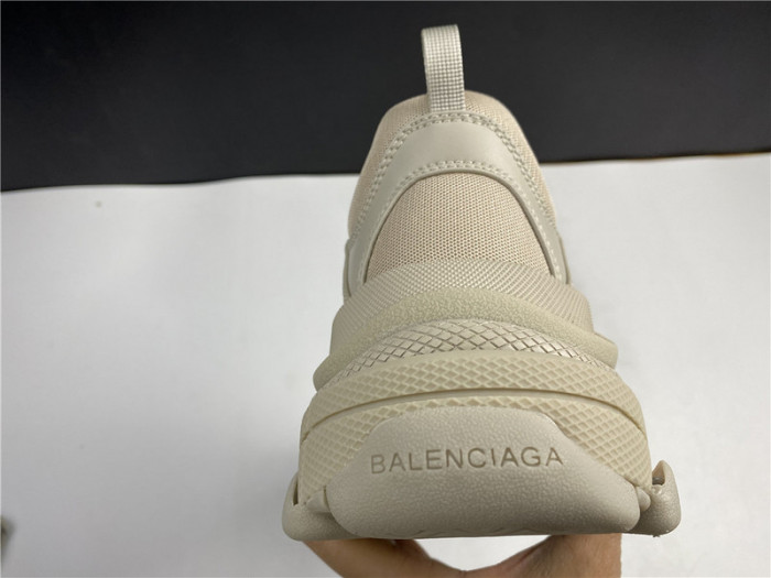 blcg sneaker triple.s.gomma 536737 w2fw1 9700