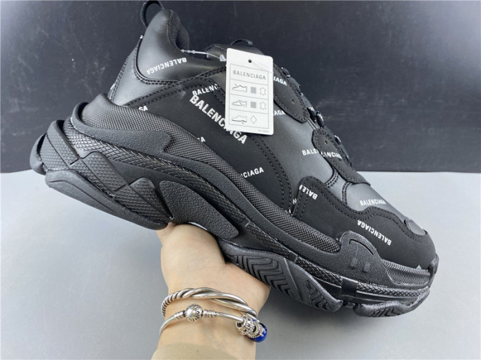 blcg sneaker triple.s.gomma black 524039 w06e2 2020