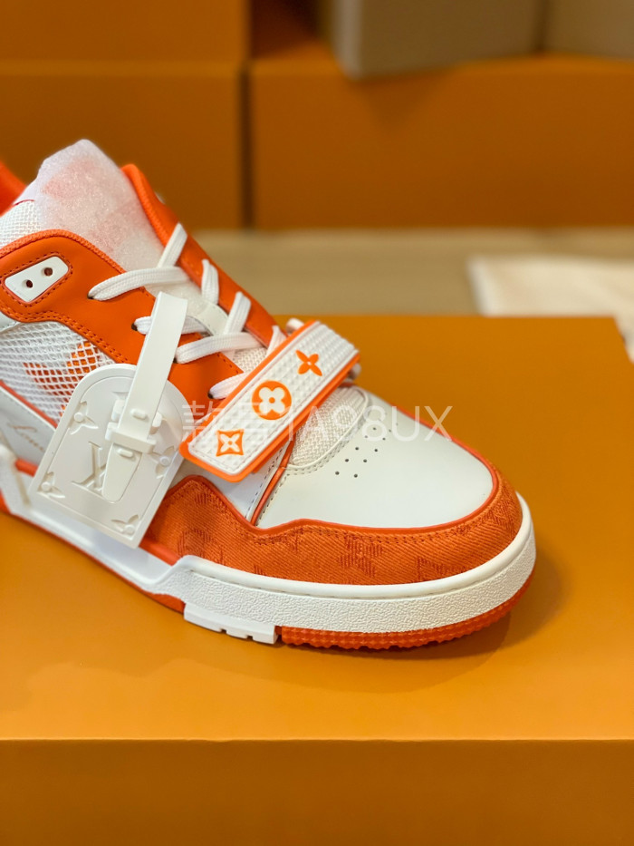 LV Trainer Sneaker